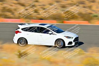 media/Nov-16-2024-Extreme Speed (Sat) [[6587d07cc4]]/Gold Group/Session 3 (The Bowl)/
